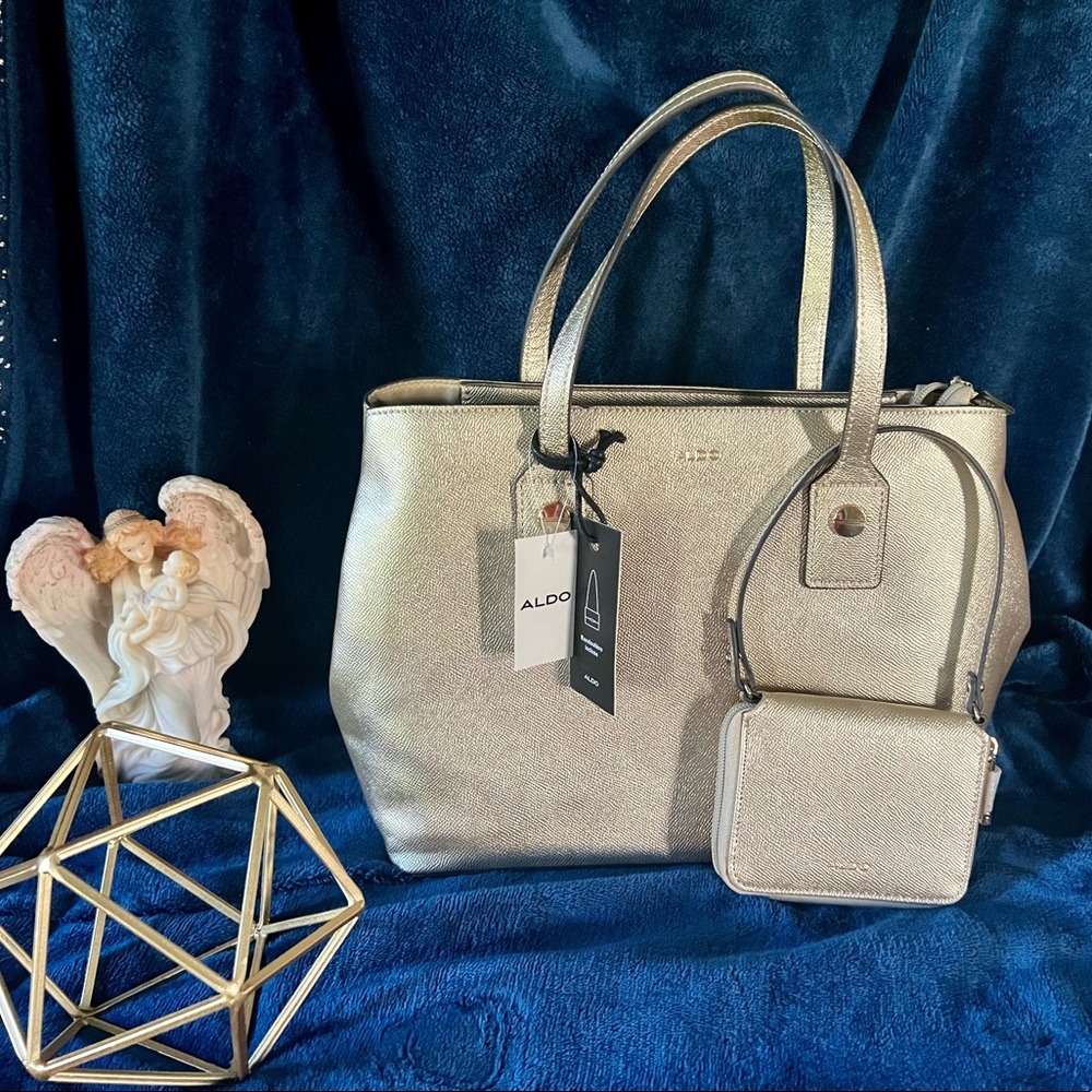 Aldo convertible tote with matching wallet wristlet